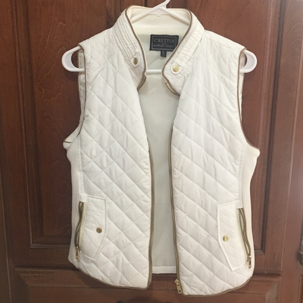 White vest size M, worn twice